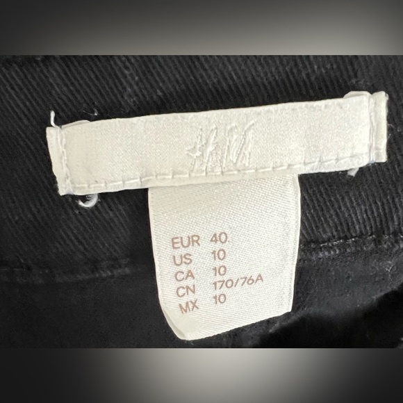 H&M Black Cotton Shorts Size 10 - Picture 3 of 6